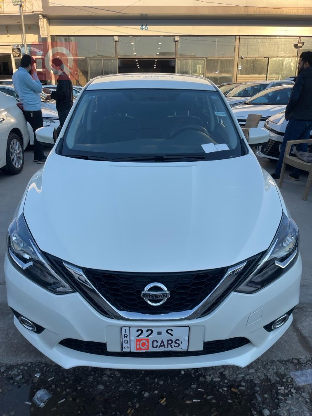 نيسان سنترا